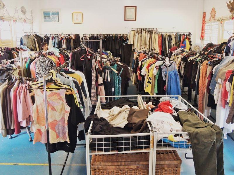 Địa chỉ chợ đồ si Hoàng Hoa Thám