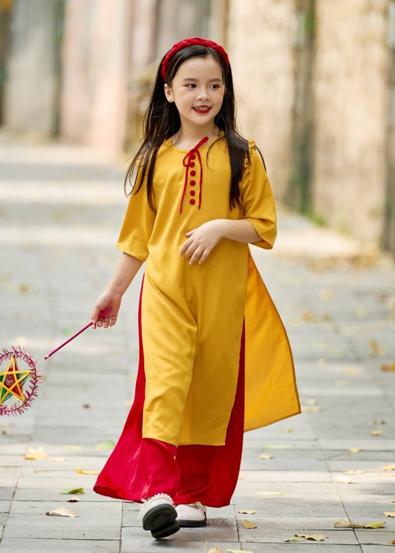 Màu vàng phối đỏ