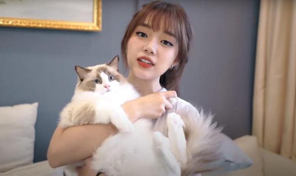 Nữ streamer Linh Ngọc Đàm